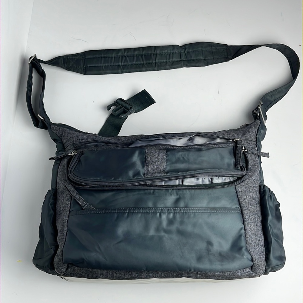 Lug baby shoulder bag grey zipped multicolored/packets